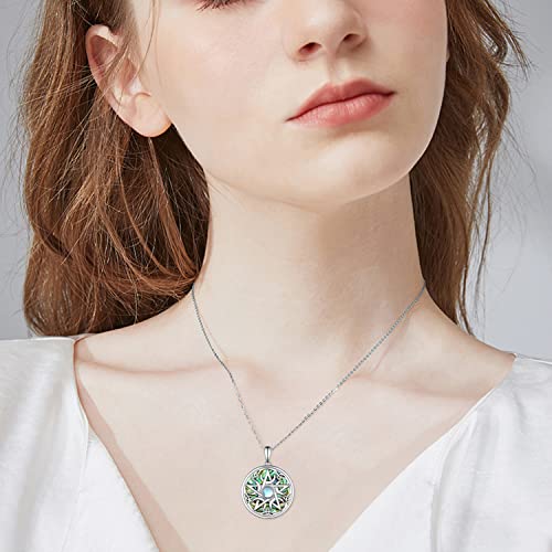 Celtic Witch Knot Necklace - Trinity Symbol