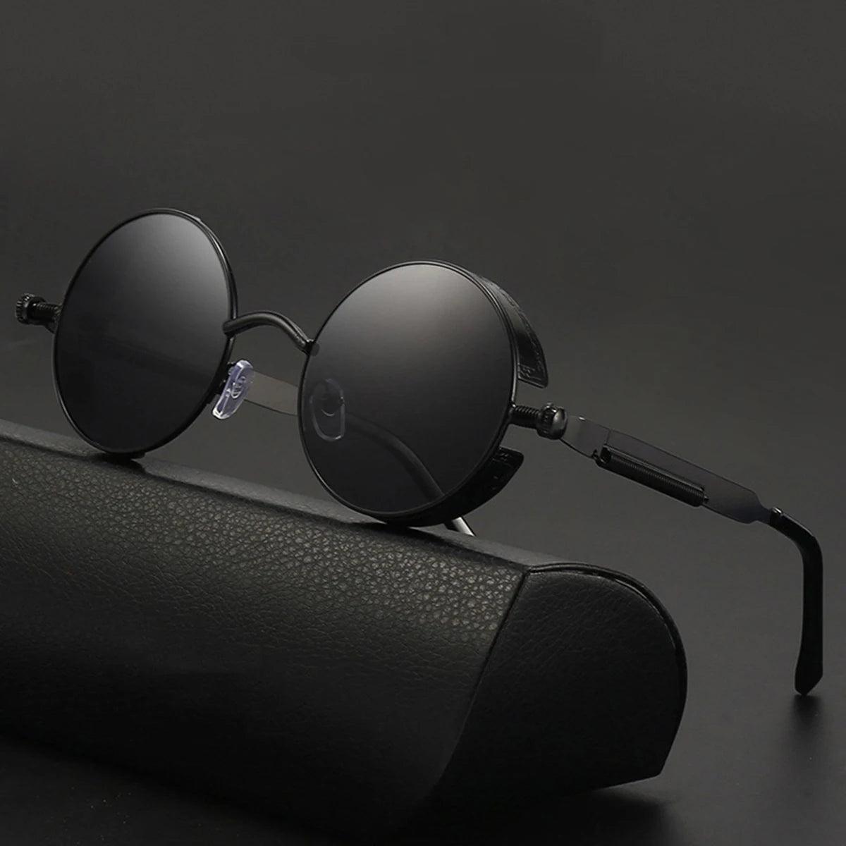 Round Reflective Retro Punk Sunglasses Main image