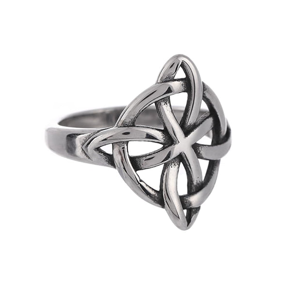 Celtic Witch Knot Necklace - Trinity Symbol