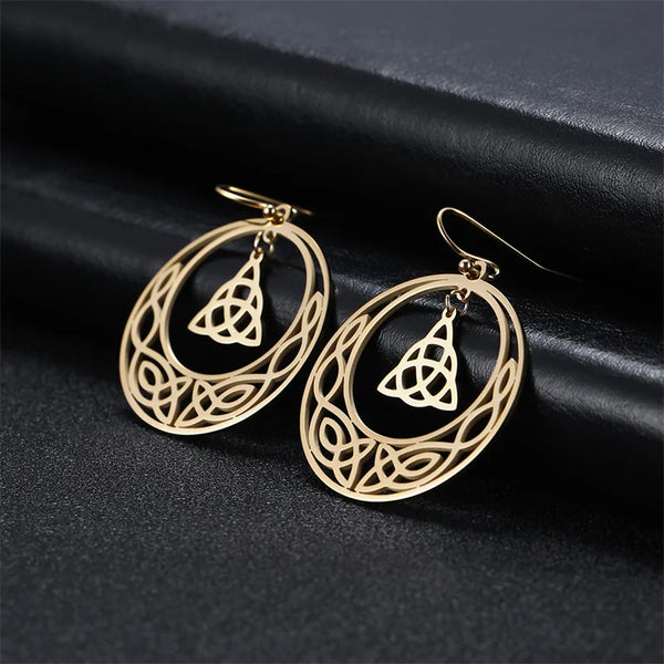 Celtic Trinity Knot Necklace