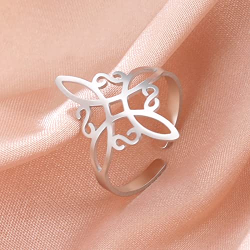 Celtic Witch Knot Necklace - Trinity Symbol