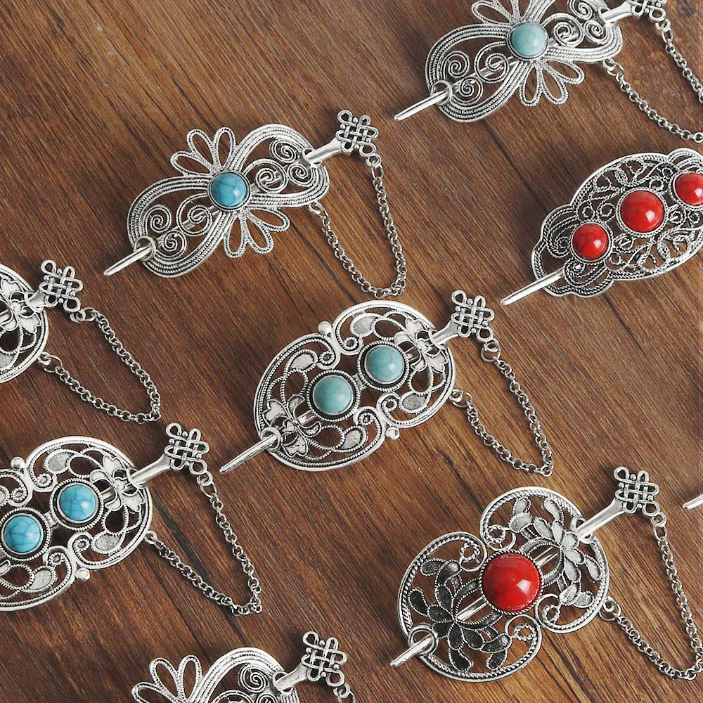 Moon Phase Necklace - Lunar Cycle Jewelry
