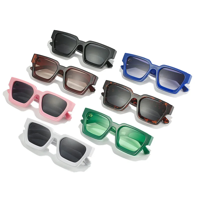 Retro Square Tinted Sunglasses – UV400 Secondary image