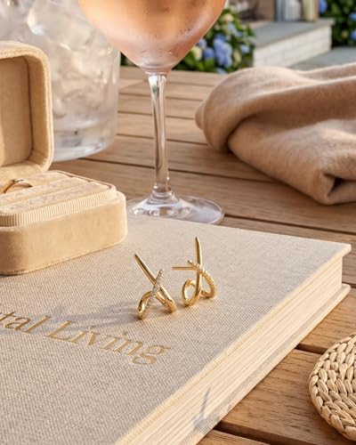 Gold Earrings for Women Trendy,14K Gold Stud Earrings Dainty Earrings Simple Minimalist Cubic Zirconia Diamond Gold Earrings Hypoallergenic Earring
