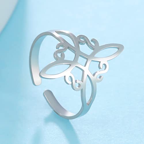 Celtic Witch Knot Necklace - Trinity Symbol