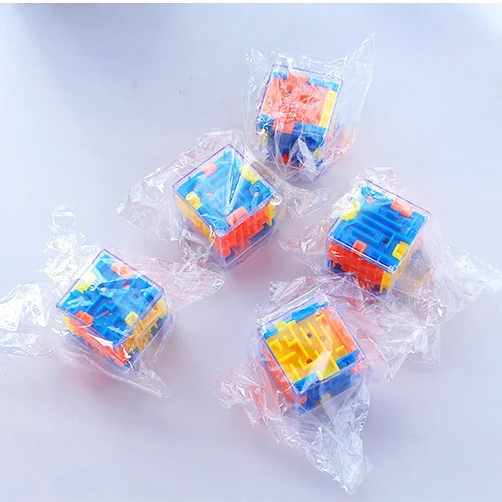 3D Rolling Ball Maze Puzzle Cube – Transparent