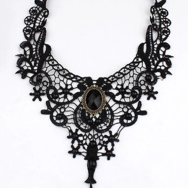 Gothic Lace Choker Necklace - Vintage Black Beaded Steampunk Collar with Gemstone