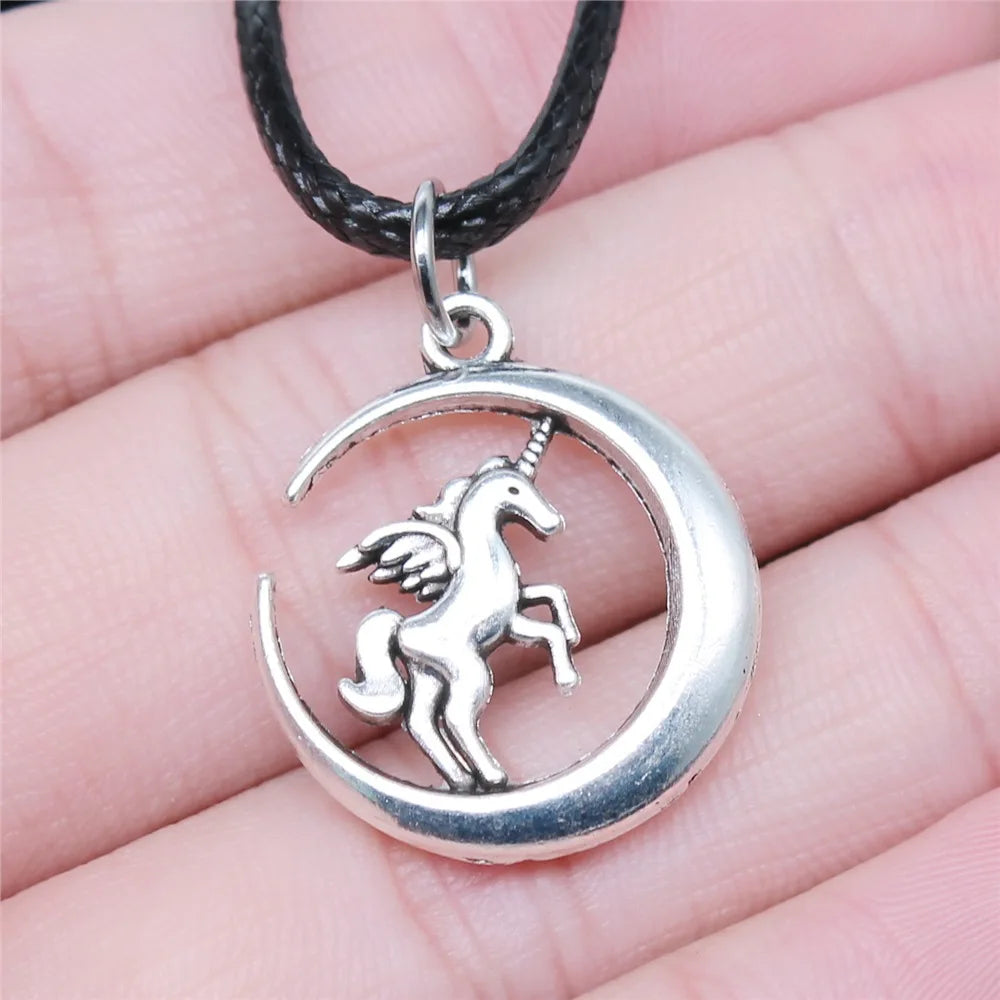 Pentagram Necklace - Wiccan Pendant Jewelry