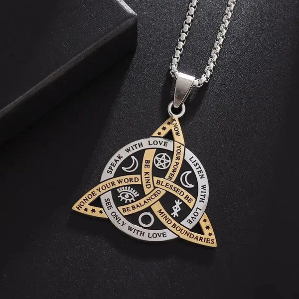 Celtic Witch Knot Necklace - Trinity Symbol