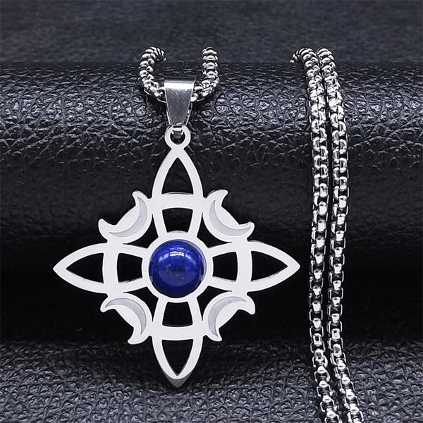 Celtic Witch Knot Necklace - Trinity Symbol