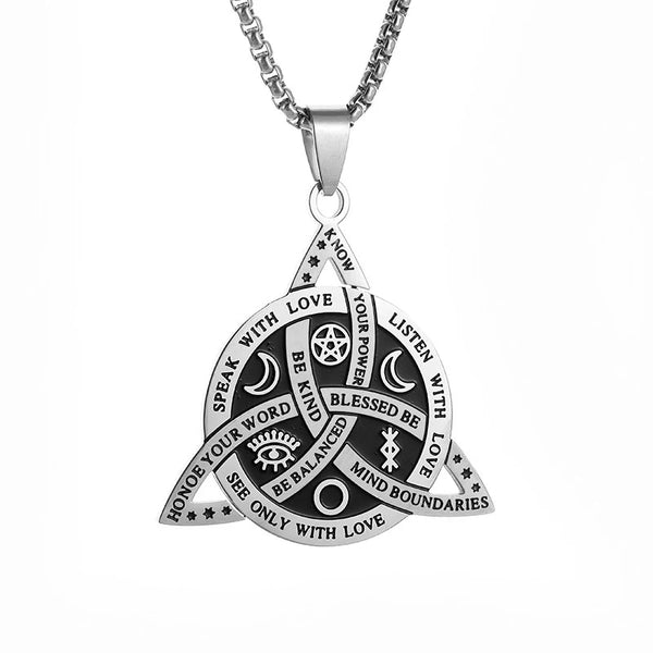 Celtic Witch Knot Necklace - Trinity Symbol
