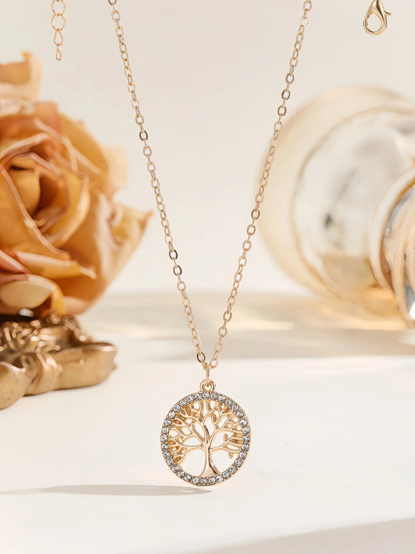 Celtic Witch Knot Necklace - Trinity Symbol