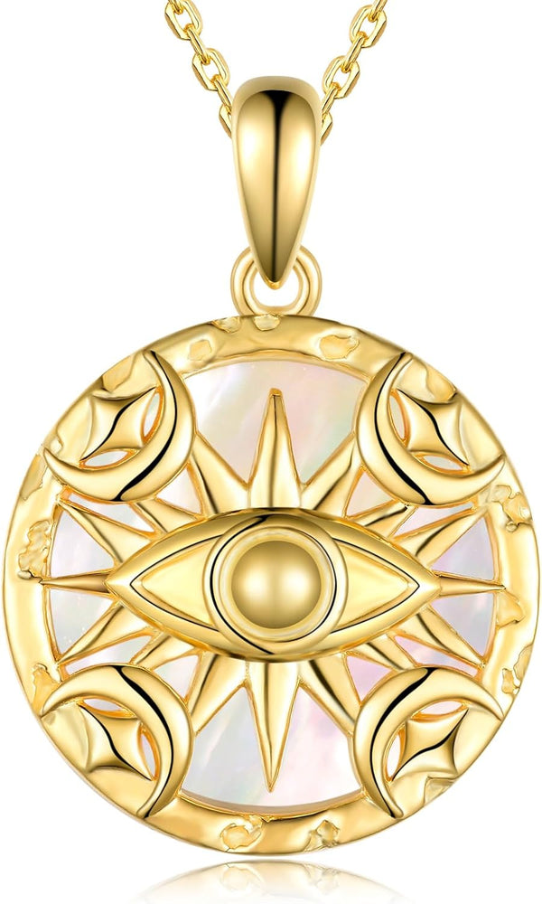 Celtic Witch Knot Necklace - Trinity Symbol