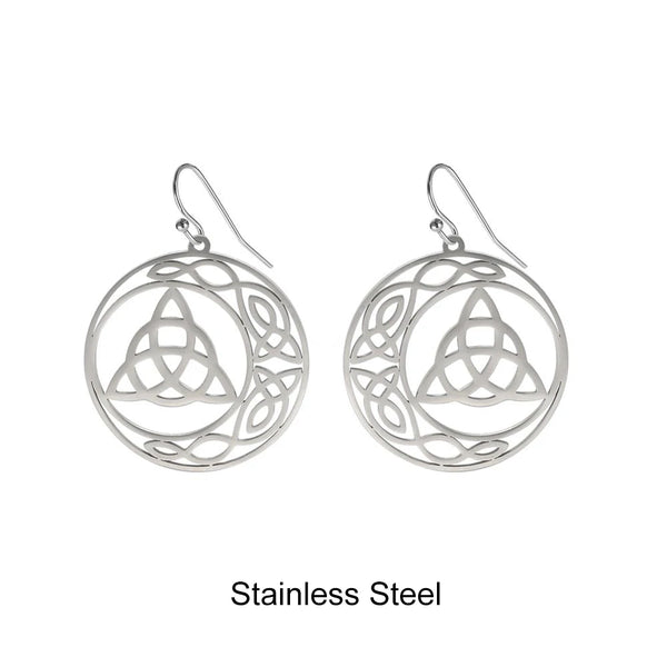 Celtic Witch Knot Necklace - Trinity Symbol