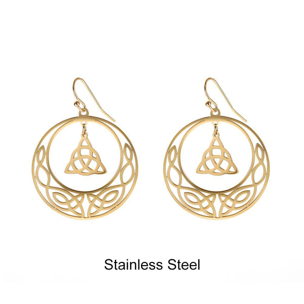 Celtic Witch Knot Necklace - Trinity Symbol