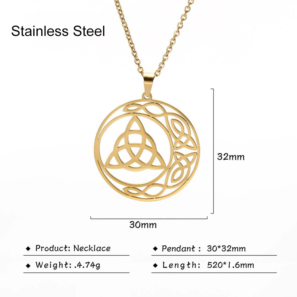 Celtic Witch Knot Necklace - Trinity Symbol