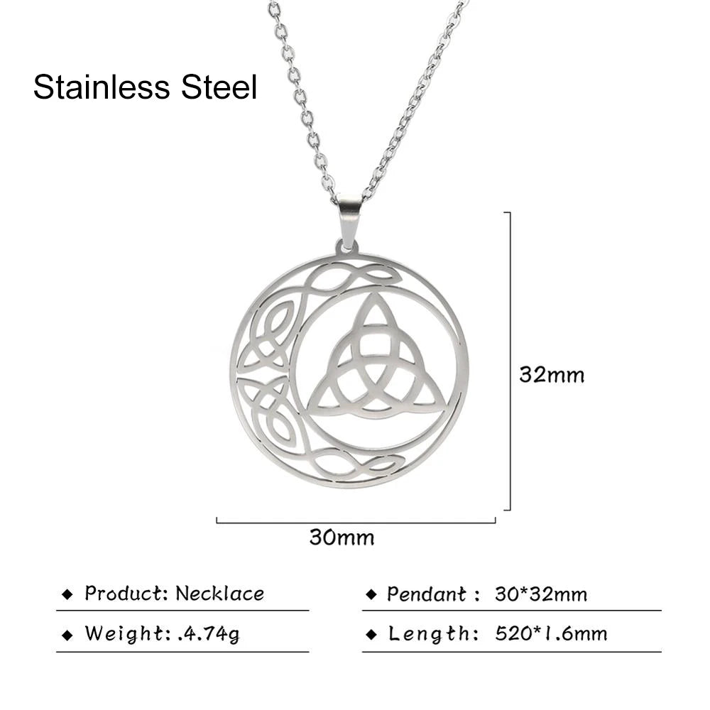 Celtic Witch Knot Necklace - Trinity Symbol