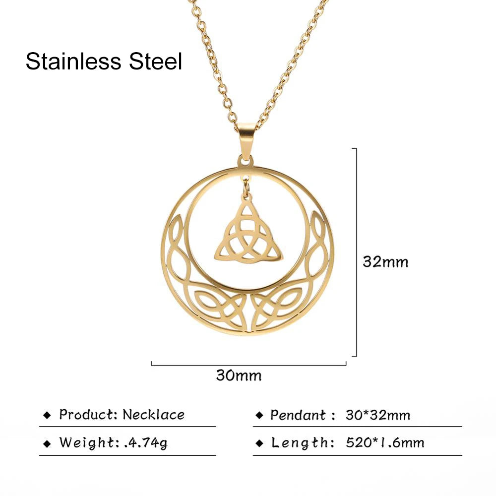 Celtic Witch Knot Necklace - Trinity Symbol