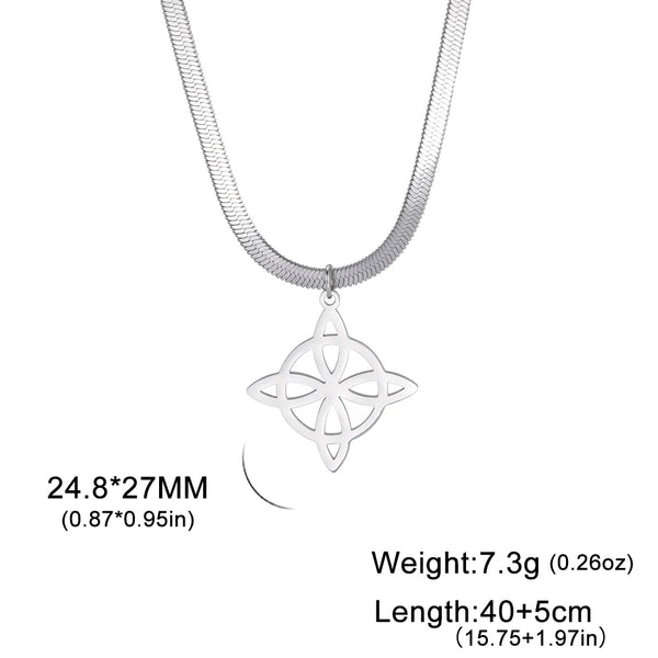 Celtic Witch Knot Necklace - Trinity Symbol