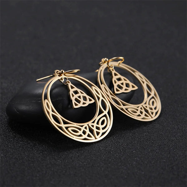 Celtic Trinity Knot Necklace