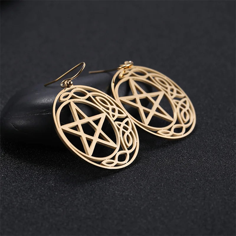 Celtic Trinity Knot Necklace