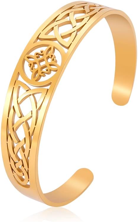 Celtic Witch Knot Necklace - Trinity Symbol