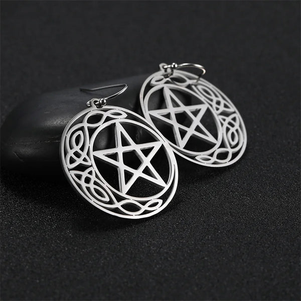 Celtic Trinity Knot Necklace