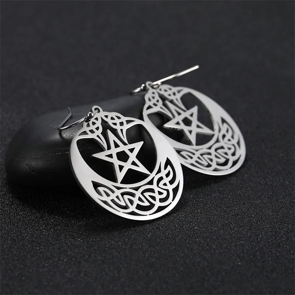 Celtic Trinity Knot Necklace