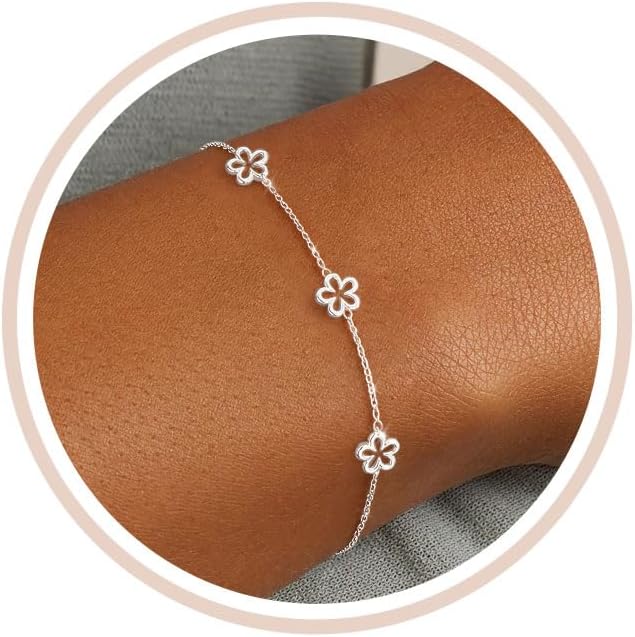Gold Bracelets for Women Non Tarnish 14K Gold Plated Clover Bracelet