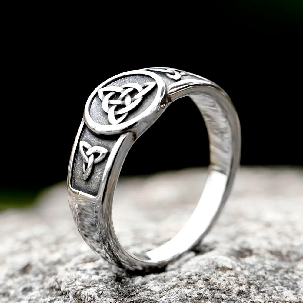 Wiccan Triquetra Ring